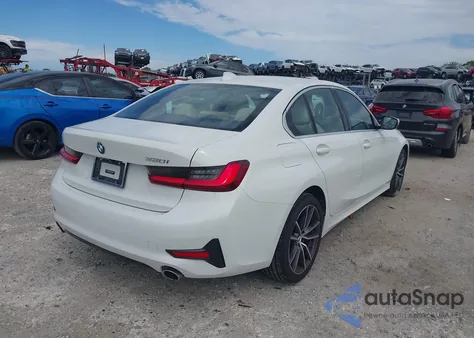 2022 BMW 330I z USA, uszkodzony, nr VIN 3MW5R1J06N8C27221